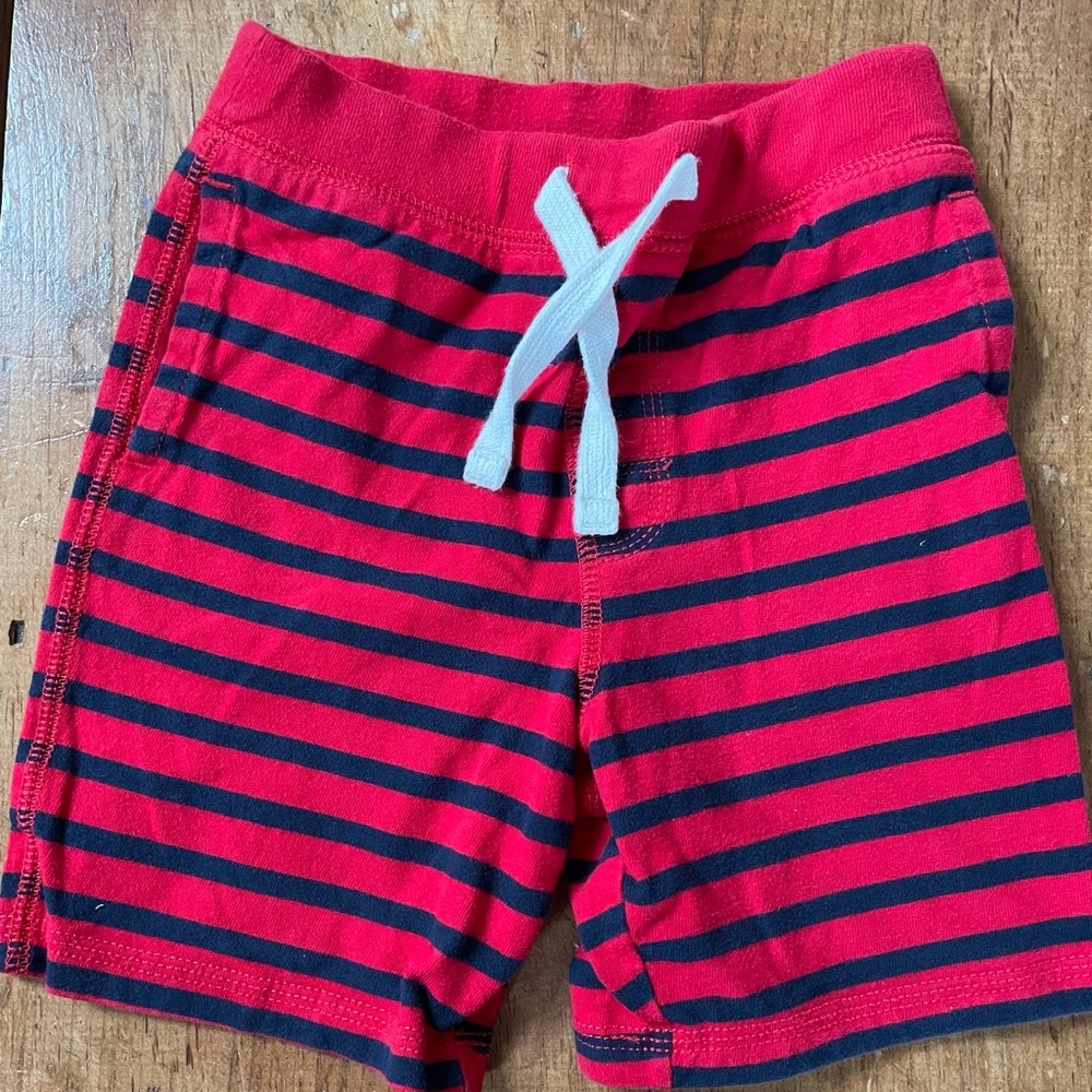 Gap 3T shorts